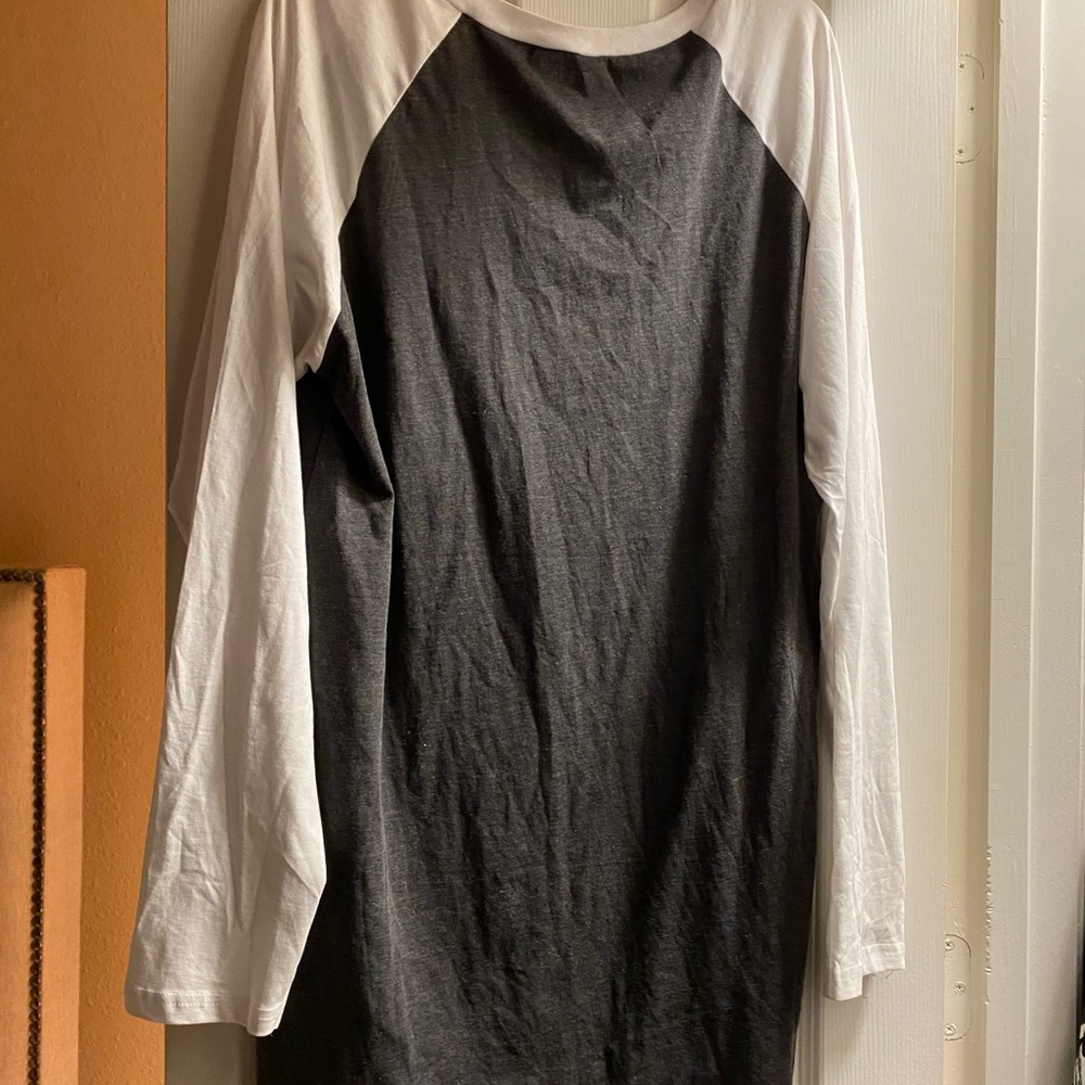 Graphic shirt